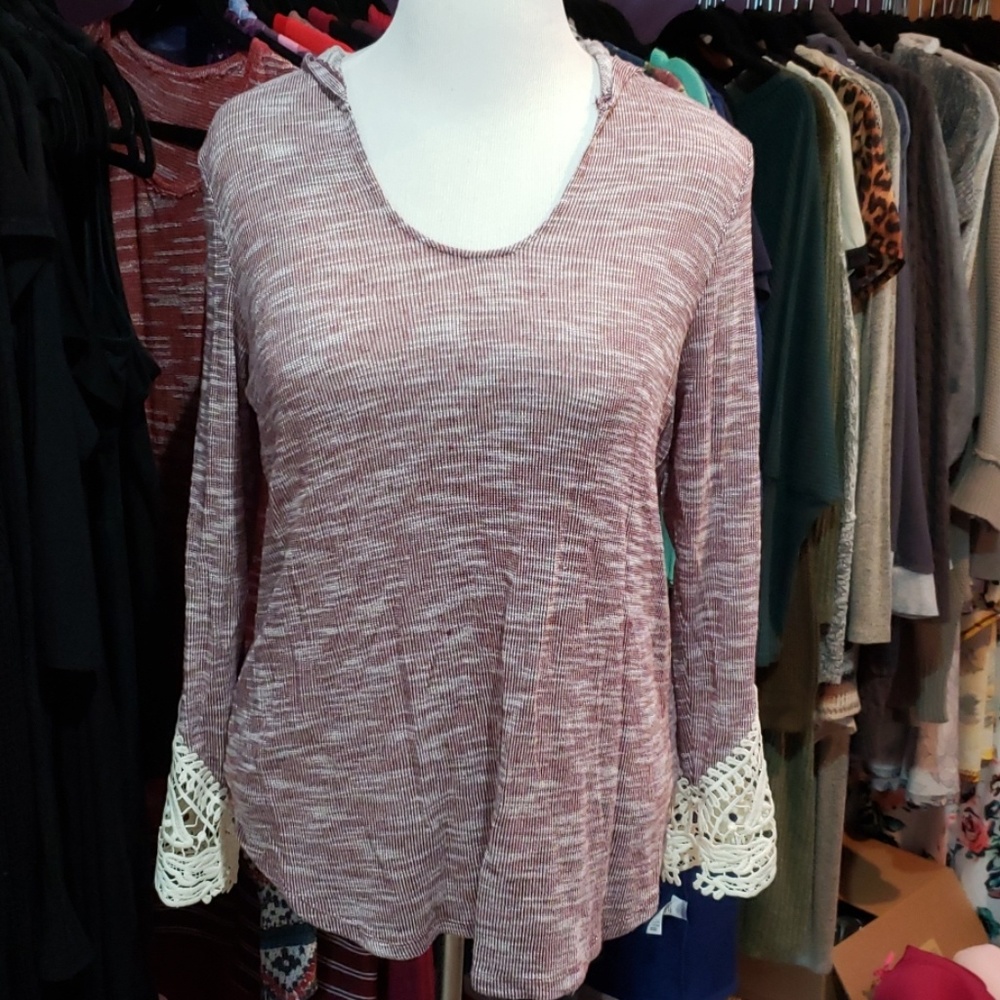 Burgundy Long Sleeve Hooded Top with Lace Wrists